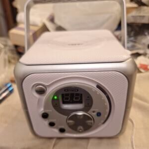 Jensen CD-555 Portable Music System CD/FM/Bluetooth, w/AC Adaptor and FM Antenna